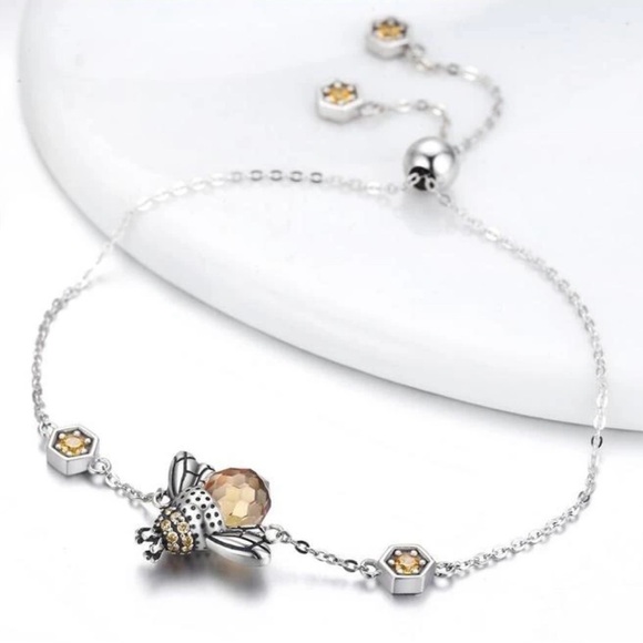 “Amber Abdomen Queen Bee” Faceted Tomenta Bumblebee Honeybee Honeycomb Bracelet - Picture 7 of 13